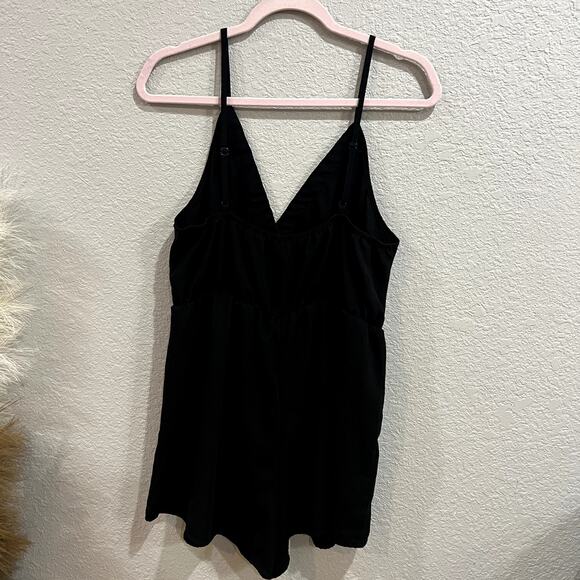 Women's Curvy Spaghetti Strap Open Back Black Romper Aztec Stitch Detail 0XL - Picture 3 of 3